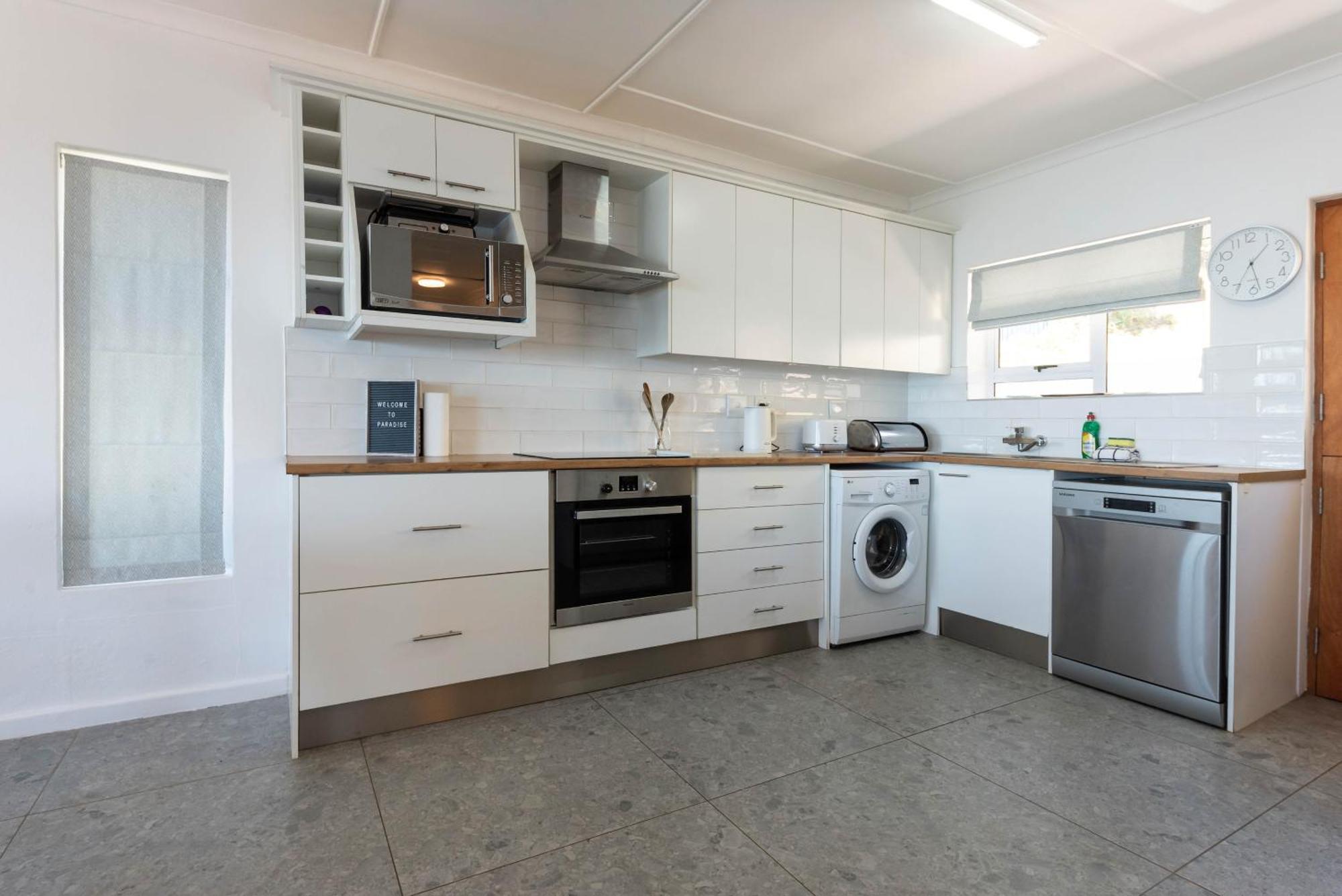 Hébergement de vacances Seaside Cottage, Sleeps 4, A Minutes Walk From The Beach!